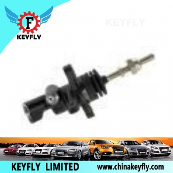 Clutch Master Cylinder for ISUZU ELF Platform/Chassis (NHR6_, NKR6_, NKR7_, NKS7_) OEM 8-97210-748-1