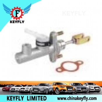 Clutch Master Cylinder for ISUZU ELF Platform/Chassis (NKR8_, NKQ8_) OEM 8-98062-277-0