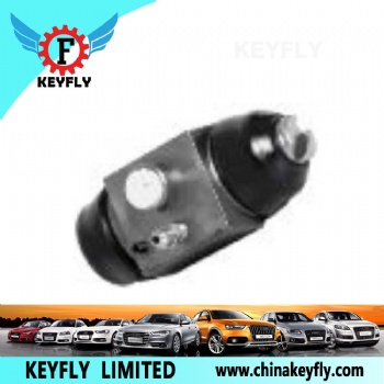 Wheel Cylinder for FORD FOCUS II Saloon (DA_) OEM 4 387 348