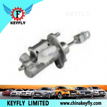 Clutch Master Cylinder for MITSUBISHI SIGMA (F16A) OEM MB012696