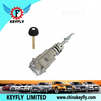 起亚K5 左门锁带1把钥匙 OEM 81970-2TA00 KEYFLY QY205M2