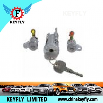 Ignition Lock Barrel + Door Lock Set for ISUZU NLS130 / 700P / NPR NQR NPR-HD NRR 2008-2011