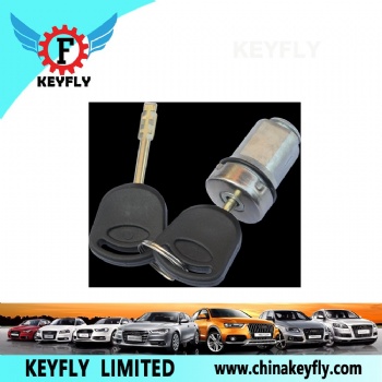 福特全顺MK7(V348)油箱锁芯